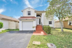 3828 NW 107th Way, Sunrise, FL 33351, Sold 04/20/18