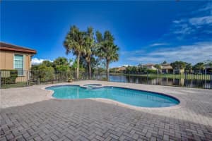 8002 NW 109th Ln, Parkland, FL 33076, Sold 05/18/18