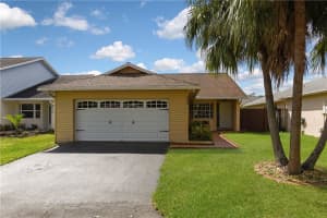 8360 SW 41st St, Davie, FL 33328, Sold 04/03/18