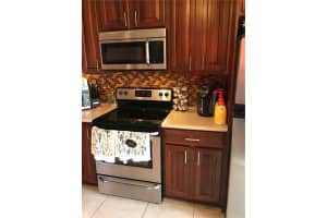 6088 NW 3rd St, Margate, FL 33063, Sold 05/18/18