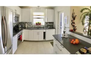 1200 Hibiscus Ave, Pompano Beach, FL 33062, Sold 04/30/18