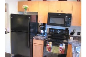 801 W Oakland Park Blvd, Wilton Manors, FL 33311, Sold 10/04/18