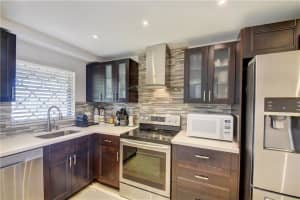 1775 N Andrews Square #302w, Fort Lauderdale, FL 33311, Sold 04/09/18