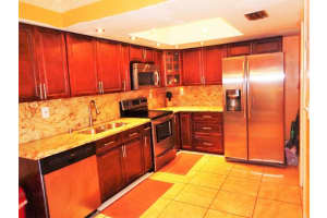 90 Pleasant Hill Ln, Tamarac, FL 33319, Sold 07/11/18