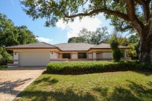 1950 W Oak Knoll Cir, Davie, FL 33324, Sold 05/14/18