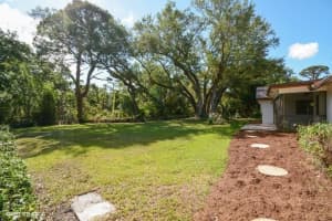 1950 W Oak Knoll Cir, Davie, FL 33324, Sold 05/14/18