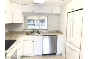 807 NW 91st Terrace, Plantation, FL 33324, Sold 04/23/18