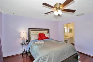 3052 S Oakland Forest Dr, Oakland Park, FL 33309, Sold 04/30/18