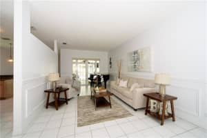 6079 NW 74th St, Parkland, FL 33067, Sold 04/20/18