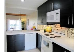 8325 NW 37th Pl, Sunrise, FL 33351, Sold 05/25/18