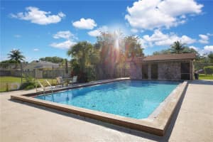 6020 Shaker Wood Cir, Tamarac, FL 33319, Sold 06/21/18