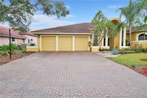 9761 NW 58th Ct, Parkland, FL 33076, Sold 05/31/18