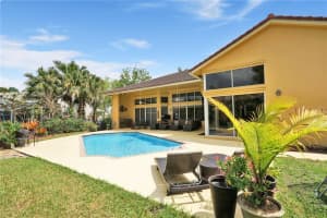 9761 NW 58th Ct, Parkland, FL 33076, Sold 05/31/18