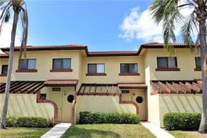 4661 N Pine Island Rd, Sunrise, FL 33351, Sold 05/25/18
