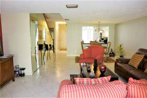 4661 N Pine Island Rd, Sunrise, FL 33351, Sold 05/25/18