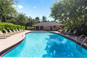 5276 NE 6th Ave F19, Oakland Park, FL 33334, Sold 05/22/18