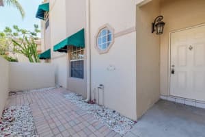 6731 Via Regina, Boca Raton, FL 33433, Sold 06/19/18