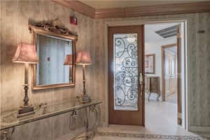 100 S Birch Rd, Fort Lauderdale, FL 33316, Sold 08/29/18