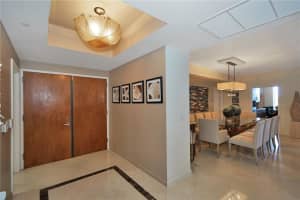 4240 Galt Ocean Dr, Fort Lauderdale, FL 33308, Sold 07/18/18