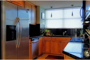 333 Sunset Dr, Fort Lauderdale, FL 33301, Sold 05/21/18