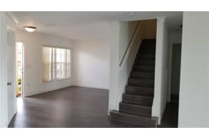 8952 NW 53rd St, Sunrise, FL 33351, Sold 05/11/18