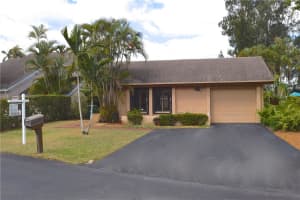 4071 SW 84th Terrace, Davie, FL 33328, Sold 05/07/18