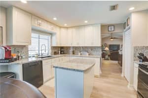 7915 NW 20th St, Margate, FL 33063, Sold 06/11/18