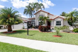 3281 Overlook Rd, Davie, FL 33328, Sold 08/10/18