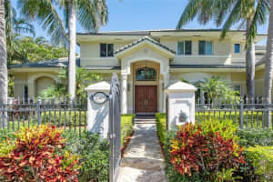 2309 NE 8th St, Fort Lauderdale, FL 33304, Sold 05/28/19