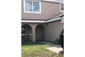 9248 NW 55th St, Sunrise, FL 33351, Sold 05/14/18