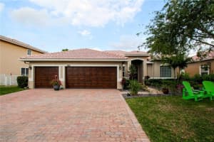 5619 NW 107th Ave, Coral Springs, FL 33076, Sold 05/25/18