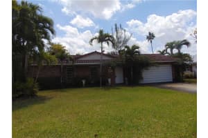 10640 NW 38th St, Coral Springs, FL 33065, Sold 05/21/18
