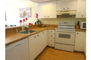 4234 SW 71st Ter, Davie, FL 33314, Sold 05/22/18