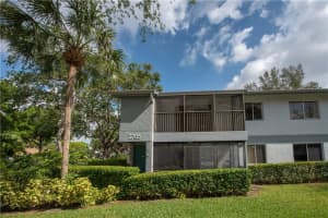 2705 S Oakland Forest Dr, Oakland Park, FL 33309, Sold 06/18/18