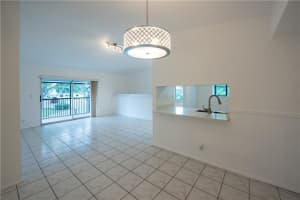 2705 S Oakland Forest Dr, Oakland Park, FL 33309, Sold 06/18/18