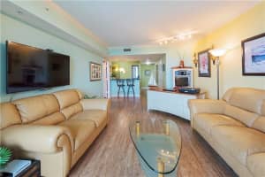 401 SW 4th Ave, Fort Lauderdale, FL 33315, Sold 08/15/18