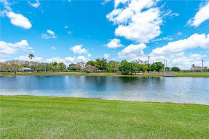 520 Woodgate Cir, Sunrise, FL 33326, Sold 08/30/18