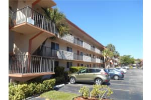 5945 Del Lago Cir, Sunrise, FL 33313, Sold 06/01/18