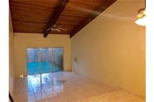 7433 NW 33rd St, 1, Lauderhill, FL 33319, Lauderhill, FL 33319 - MLS#F10118779