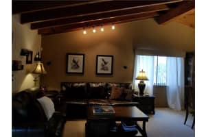 9454 NW 46th St, Sunrise, FL 33351, Sold 08/16/19