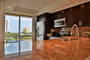 521 N Riverside Dr, Pompano Beach, FL 33062, Sold 12/03/18