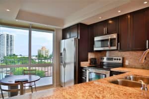 521 N Riverside Dr, Pompano Beach, FL 33062, Sold 12/03/18