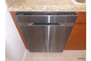 611 E Woolbright Rd, Boynton Beach, FL 33435, Sold 06/26/18