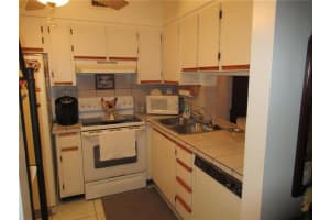 3005 N Oakland Forest Dr, Oakland Park, FL 33309, Sold 06/29/18