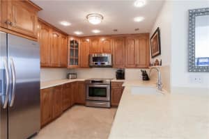 3180 S Ocean Dr, Hallandale Beach, FL 33009, Sold 01/07/20