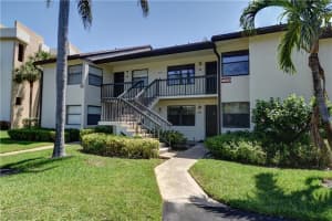 4880 Lucerne Lakes Blvd W, Lake Worth, FL 33467, Sold 01/10/19