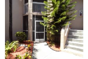 8664 SW 3rd St, Pembroke Pines, FL 33025, Sold 06/29/18