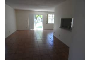 8664 SW 3rd St, Pembroke Pines, FL 33025, Sold 06/29/18