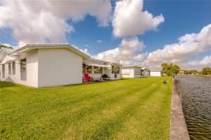 8505 NW 59th Pl, Tamarac, FL 33321, Sold 07/02/18