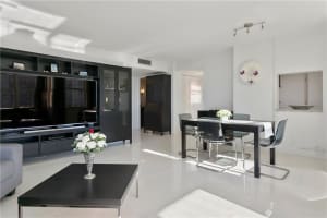 3015 N Ocean Blvd #11a, Fort Lauderdale, FL 33308, Sold 10/17/18